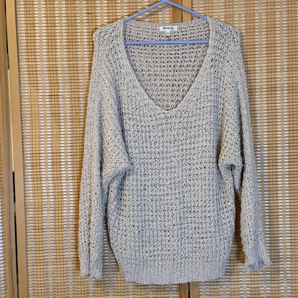 Miracle USA‎ Cream Beige V-Neck Oversized Knit Sweater M/L Slouchy Dolman Sleeve